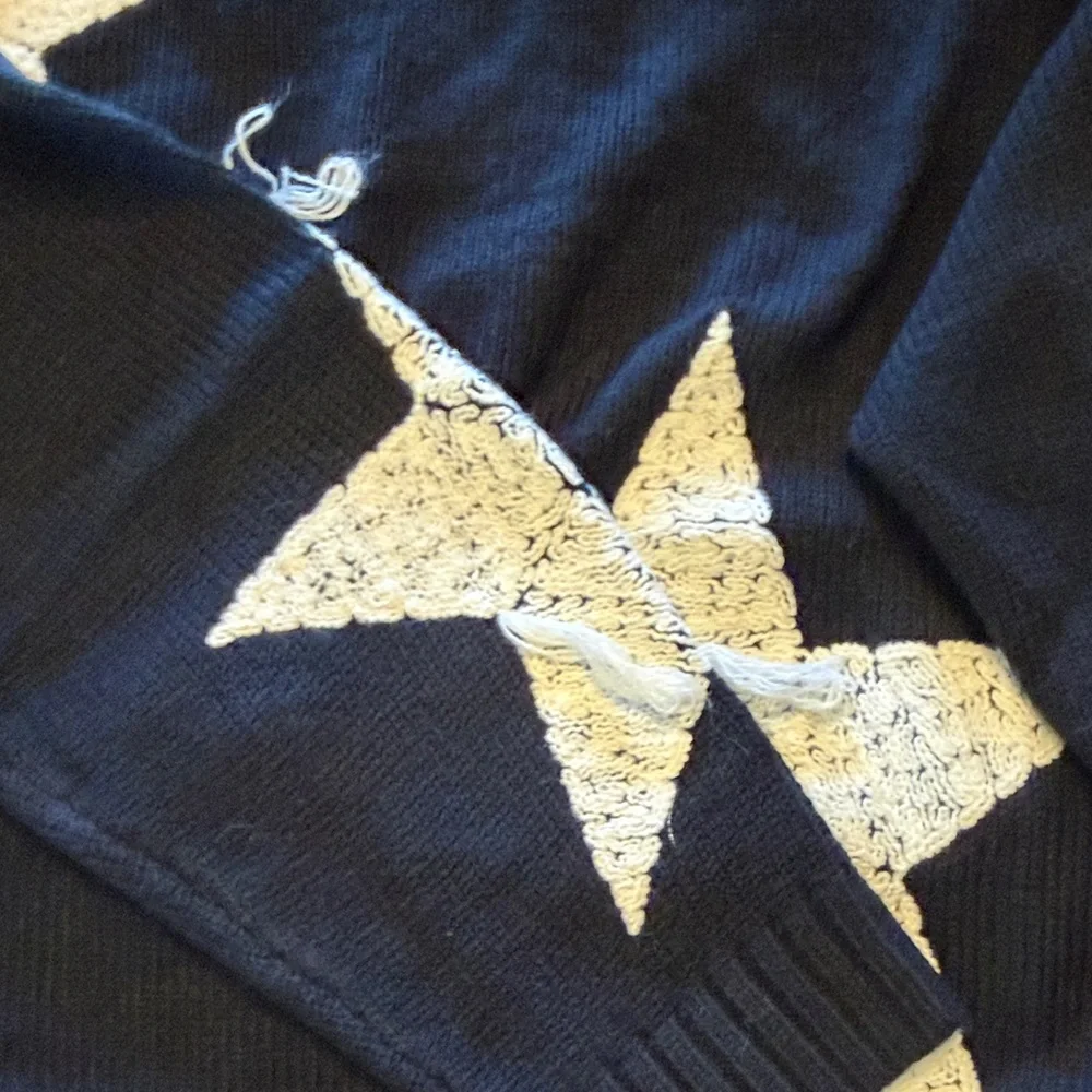 Fantastic Fawn Black and Cream Star Sweater NEW - Picture 3 of 7